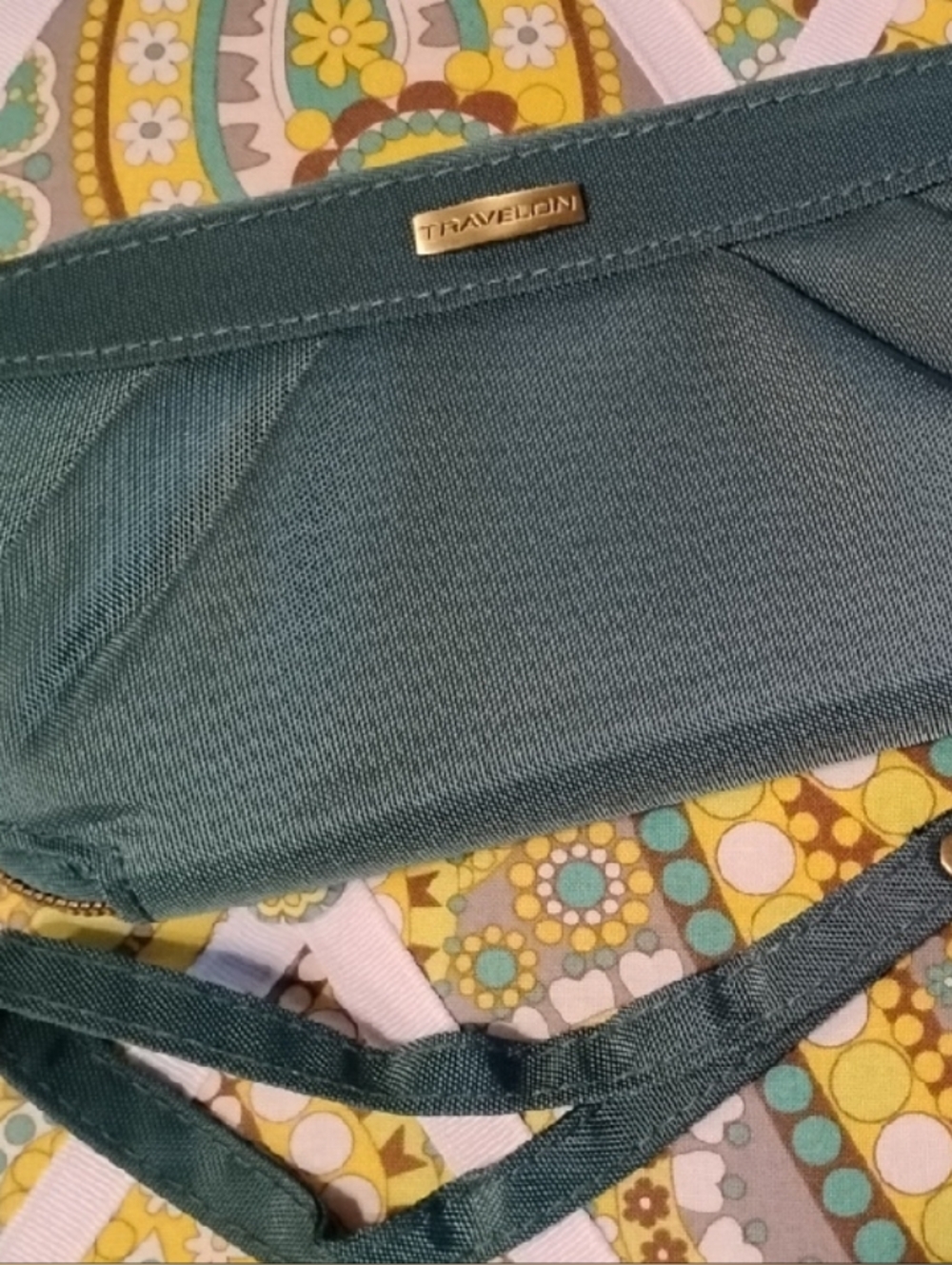 Travelon Teal Wristlet Wallet with Strap